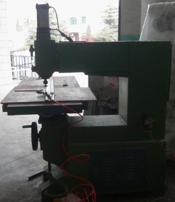 Vervaardigingsmachines voor het vervaardigen van lichtgewicht wandpaneel MGO-borddeuren voor magnesiumoxide