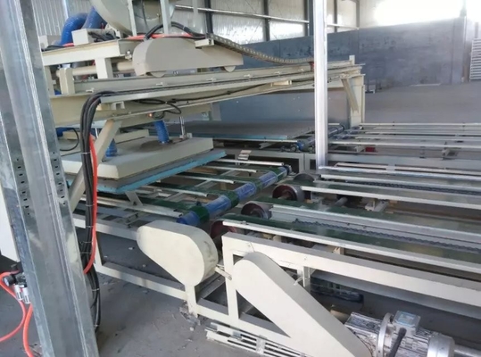 Gelaste / PET-film gecoate MGO-golven dakpannen dakplaatmachine 3 mm - 6 mm Dikte