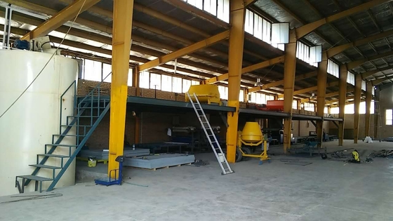 Machine voor stroopplanken met een hoge sterkte, met 2 - 60 mm aanpasbare plankendikte