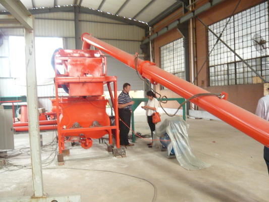 Machine voor het maken van daktegels met glasvormig profiel van glasvezelcement voor de bouw van gebouwen