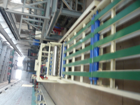 Machines voor de vervaardiging van deuren van vezelcement met dubbelrol-extruderingstechnologie