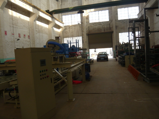 Brandwerende machine voor het maken van gewalste daktegels Decoratieve dakplaatvormende machine