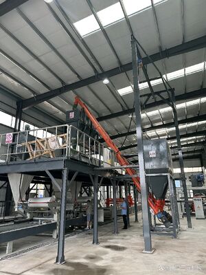 Wandpaneel vormmachine XPS Board Sandwichpanelen Cement Coating Machine