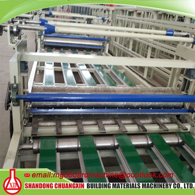 StaalBouwmateriaal die Machines voor EPS Sandwich Geïsoleerd Muurcomité maken