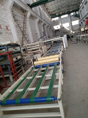Automatische de Raadsproductielijn van het Vezelcement met Grote Capaciteit, Blad die Machine vormen