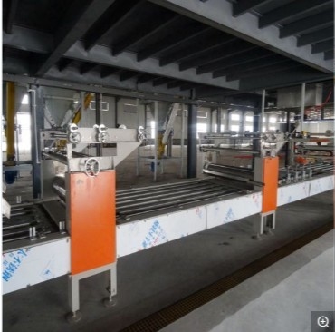 Buiten het Cementraad die met hoge weerstand van de Muurvezel Machine Automatisch maken volledig