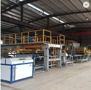 Cr12 Roller 1500 Sheets Automatische wandpaneelvormmachine voor Eps Foaming